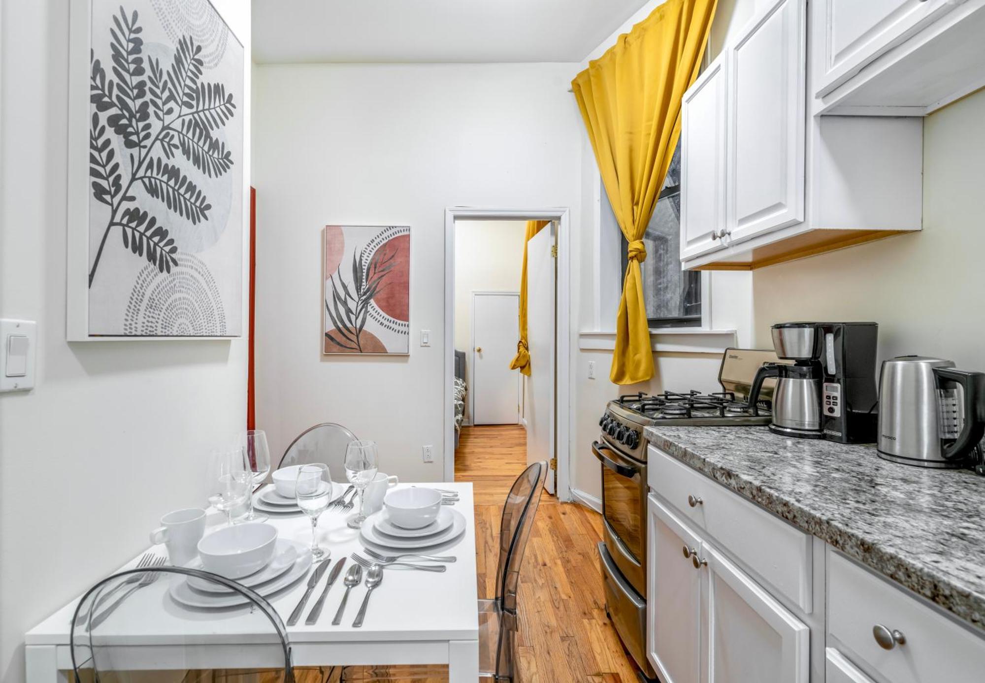 2 Bedroom Hidden Upscale Oasis New York Dış mekan fotoğraf